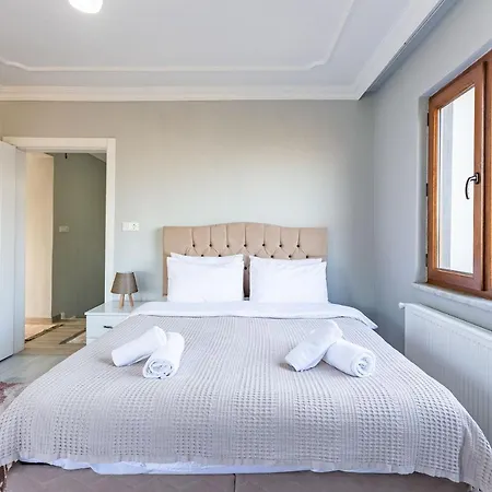 Pleasant Surrounded By Nature With Refreshing View In Sapanca Villa *