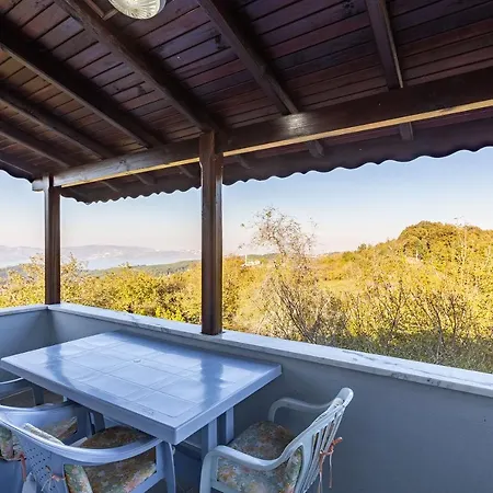 Pleasant Surrounded By Nature With Refreshing View In Sapanca *